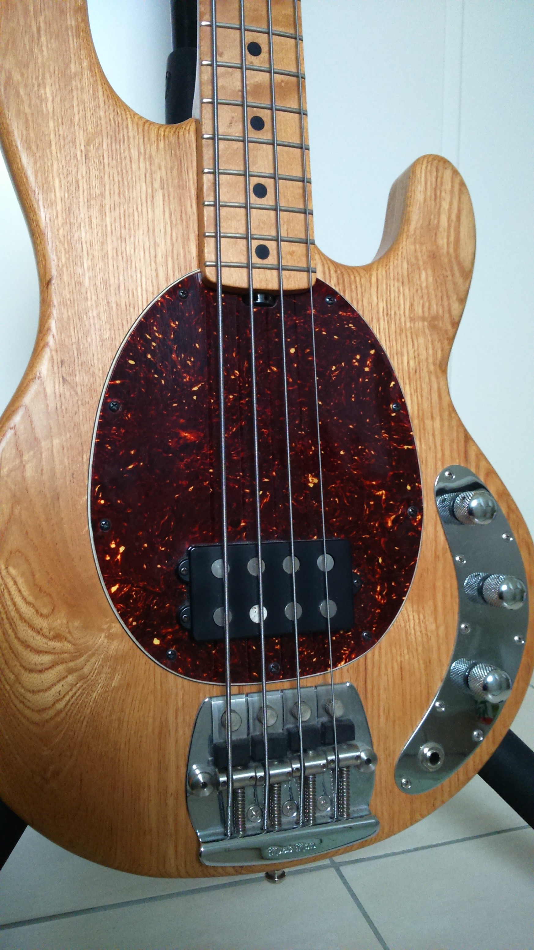 Music Man StingRay 4