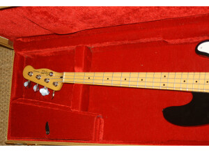 Squier Vintage Modified Cabronita Precision Bass (24902)