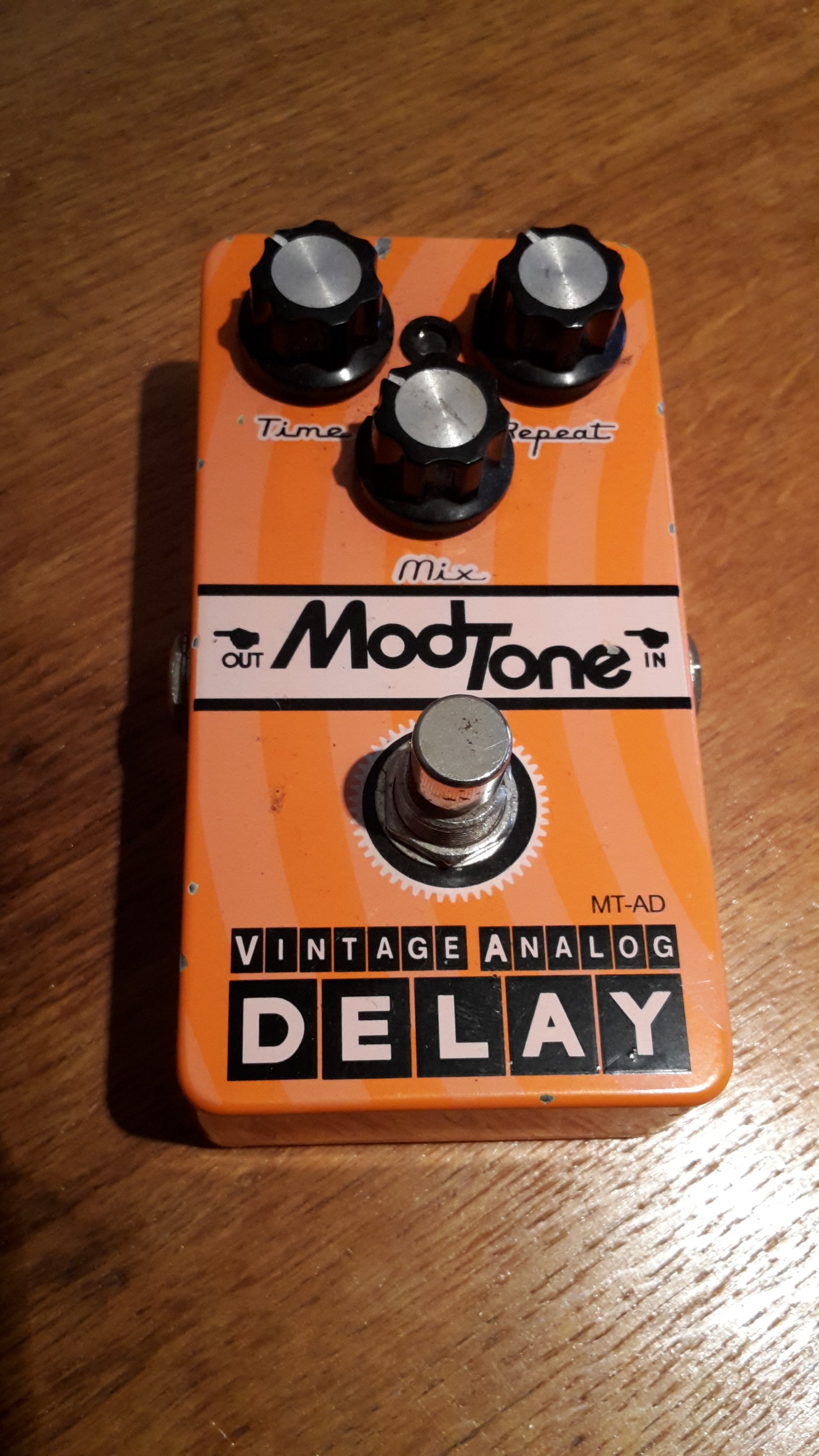 スーパーセール期間限定美品　Modtone analog delay エフェクター　MT-AD