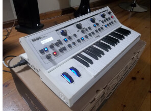 Moog Music Little Phatty Stage II White Edition (70405)