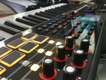 M-Audio CTRL 49 : global2 M-Audio CTRL 49 : global2