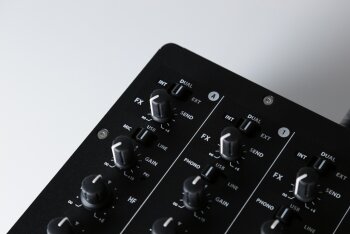 XonePX5 Close13 XonePX5 Close13