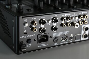 XonePX5 Close3 XonePX5 Close3