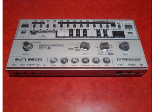 Roland TB-303 (94084)