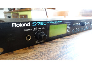 Roland S-760 (58068)