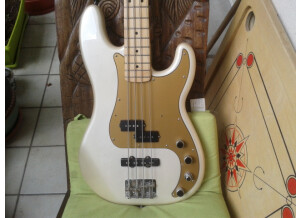 Fender Precision Bass Special (58940)