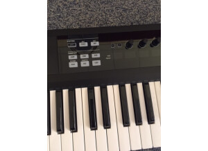 Native Instruments Komplete Kontrol S61 (9036)