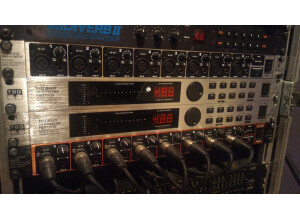 Behringer Multicom Pro MDX4400 (95286)