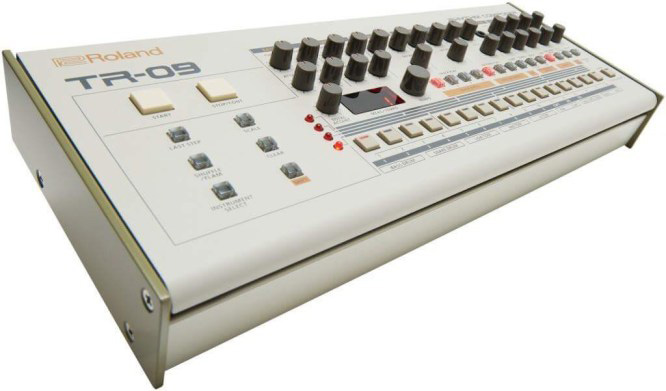 Roland TR-09 : TR 09 2