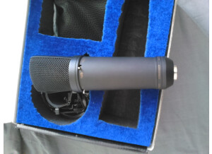 MXL 2003 (30585)