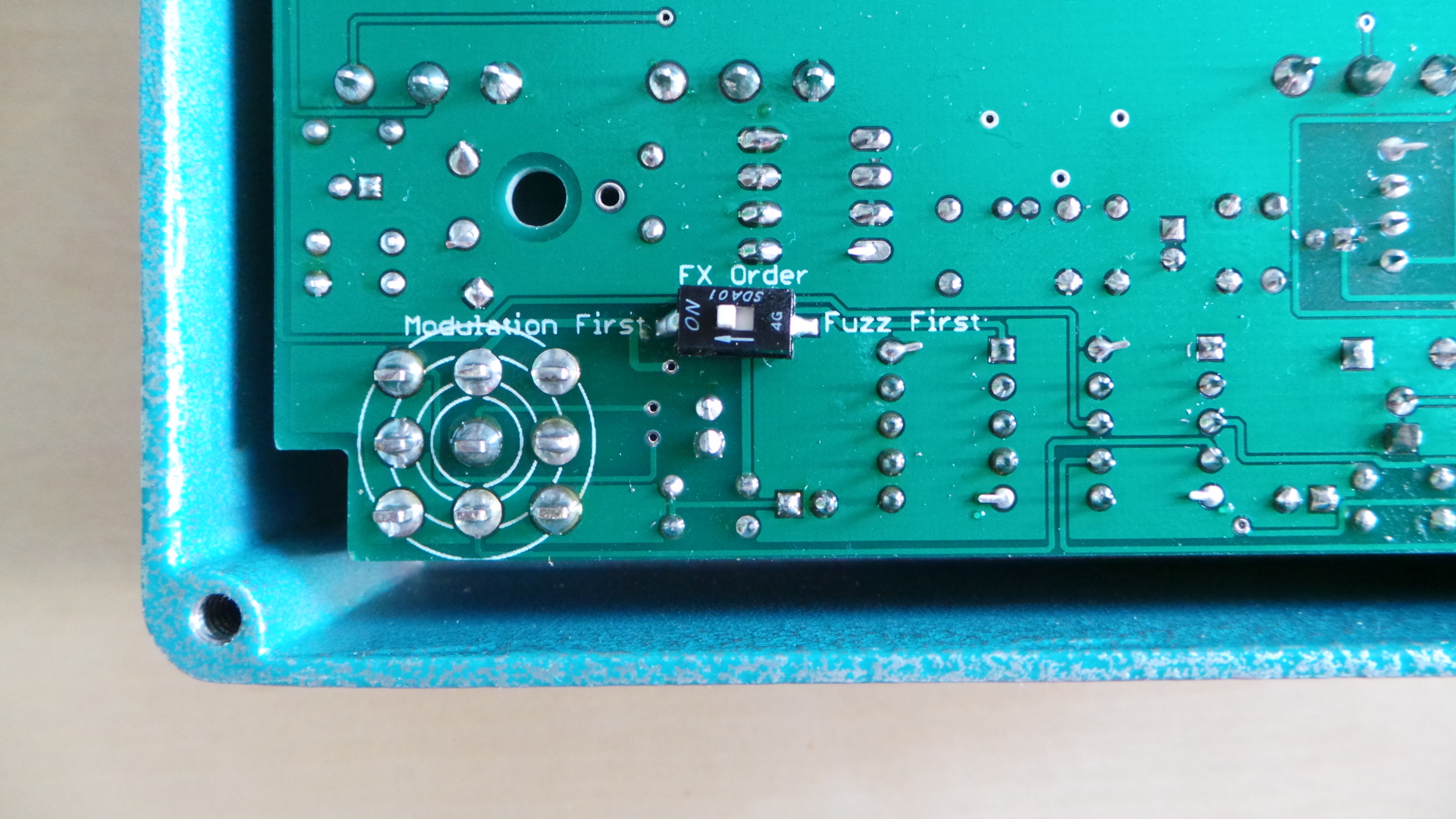 Keeley Electronics Monterey Rotary Fuzz Vibe : Test Keeley Monterey Photo 12