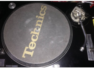 Technics SL-1210 MK2 (29178)