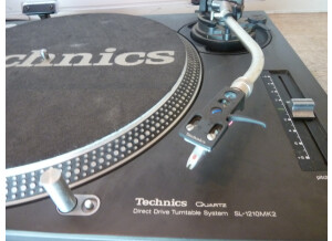 Technics SL-1210 MK2 (4743)