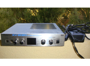 Roland XV-2020 (70443)