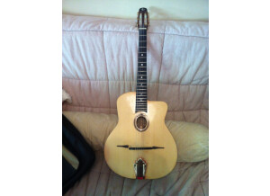 Luthier Guitare manouche (8135)