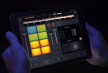 eDjing mix iPAd 3 eDjing mix iPAd 3