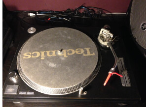 Technics SL-1210 MK2 (35817)