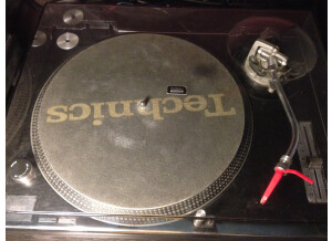 Technics SL-1210 MK2 (38431)