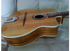 Luthier Guitare manouche (90952)