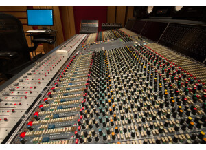 Neve VR48 (74654)