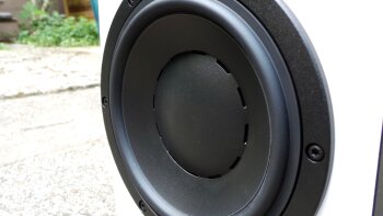 Dynaudio LYD 7 : Dynaudio LYD 7 7 Dynaudio LYD 7 : Dynaudio LYD 7 7