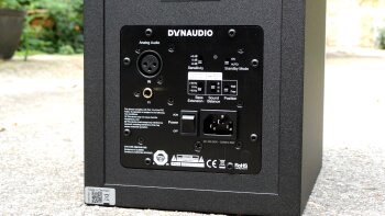 Dynaudio LYD 7 : Dynaudio LYD 7 10 Dynaudio LYD 7 : Dynaudio LYD 7 10