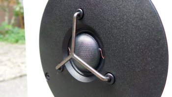 Dynaudio LYD 7 : Dynaudio LYD 7 6 Dynaudio LYD 7 : Dynaudio LYD 7 6