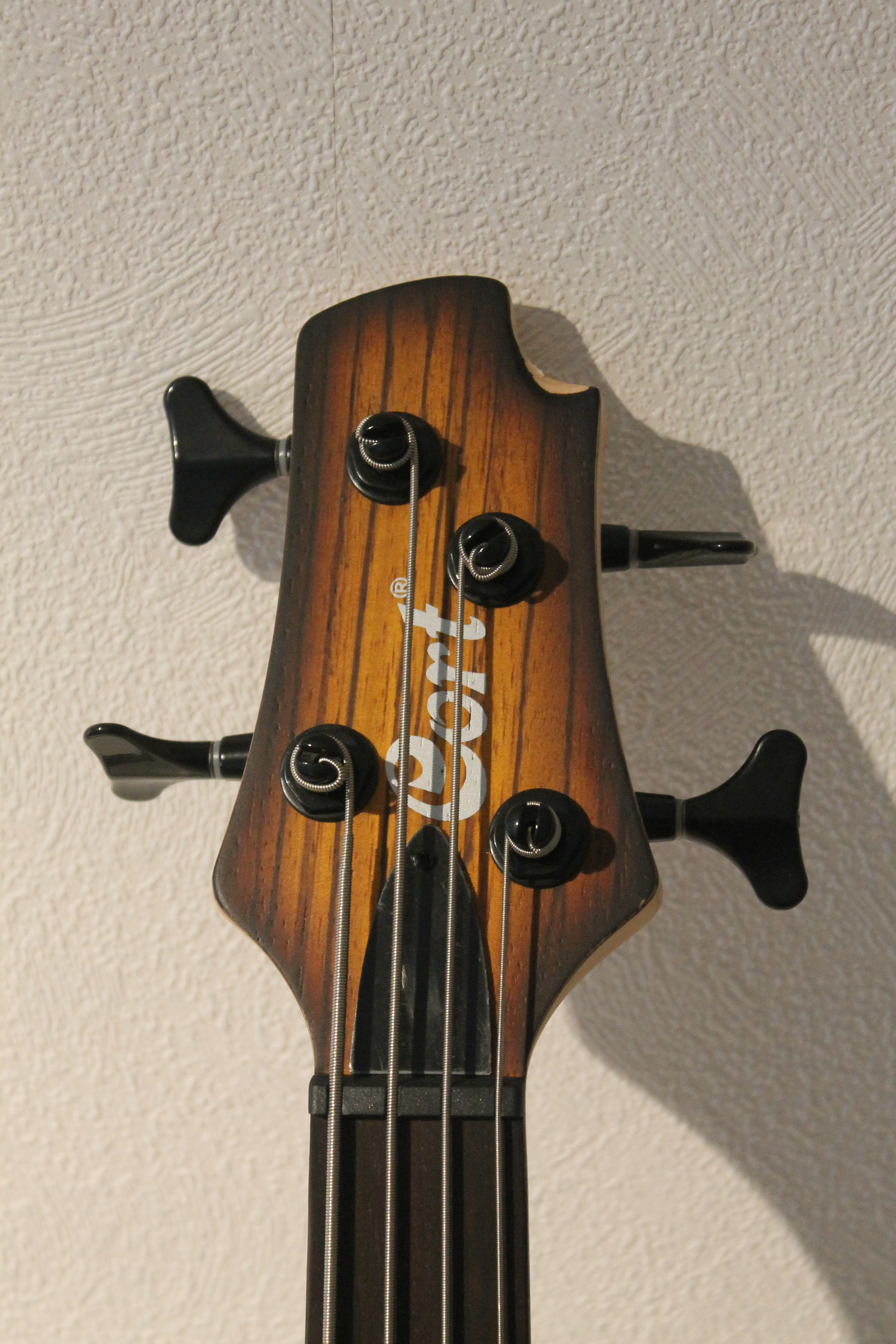 Cort C4 Plus ZBMH : Test Cort Artisan Photo C4 3.JPG