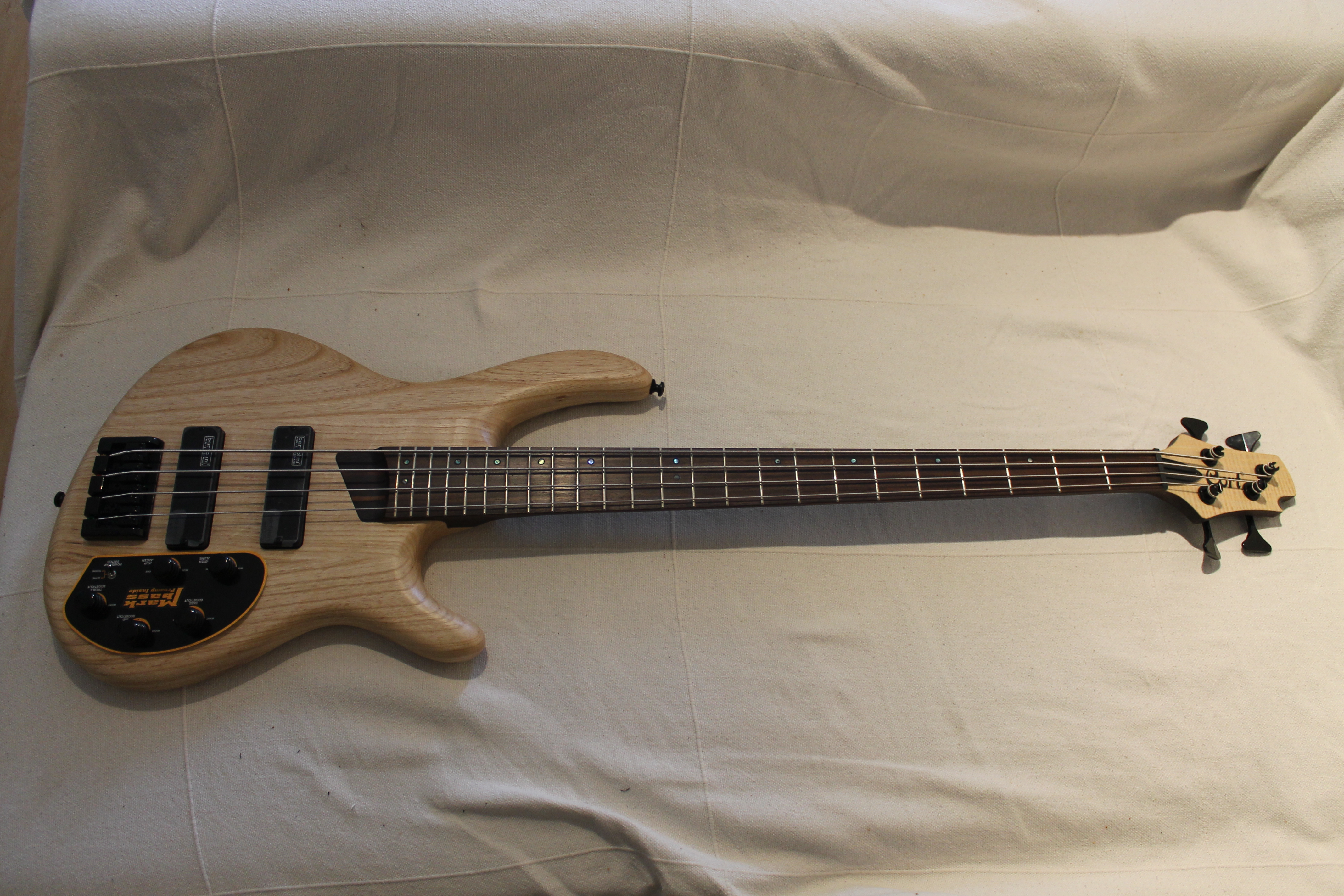 Cort B4 Plus AS : Test Cort Artisan Photo B4 3.JPG