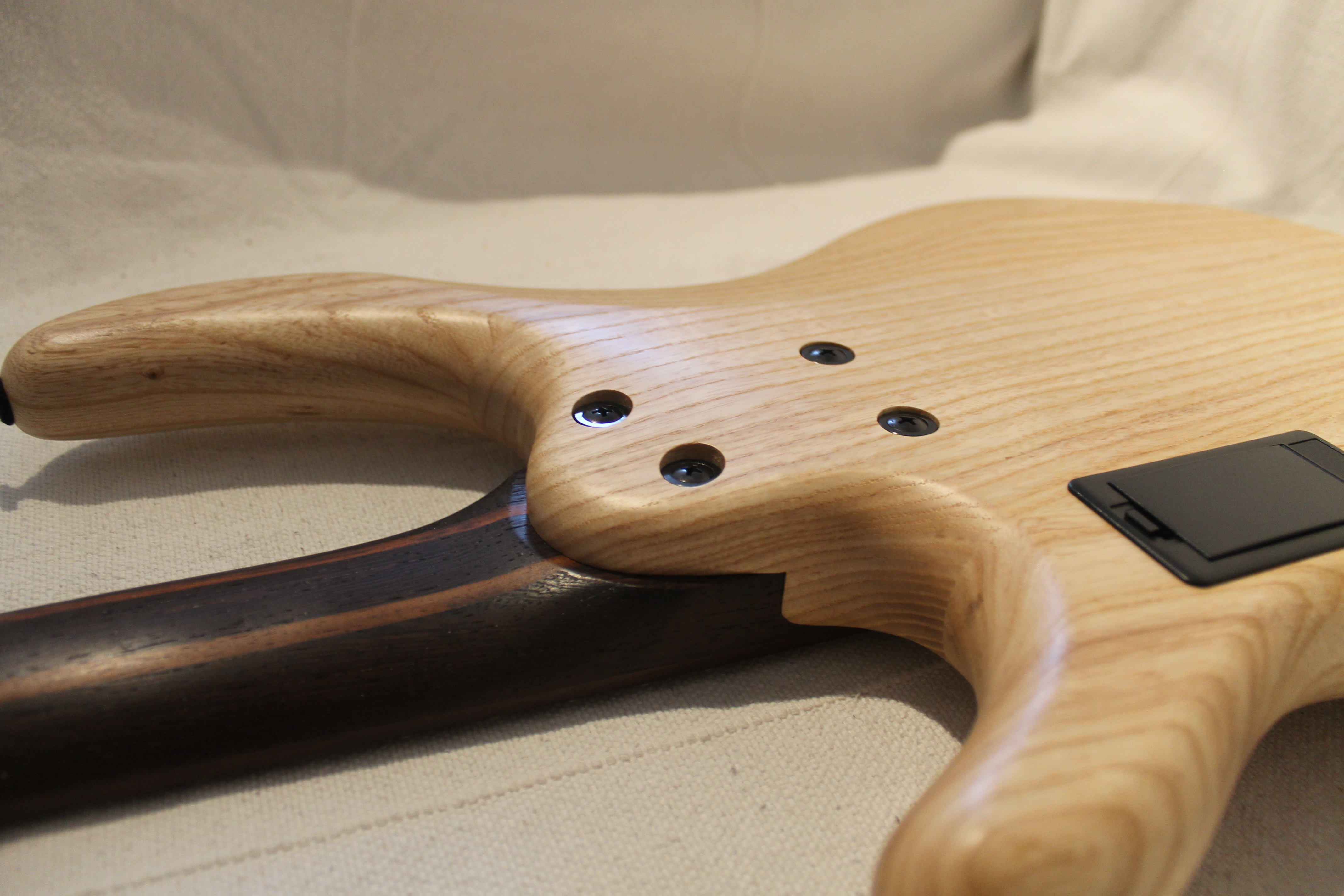 Cort B4 Plus AS : Test Cort Artisan Photo B4 8.JPG