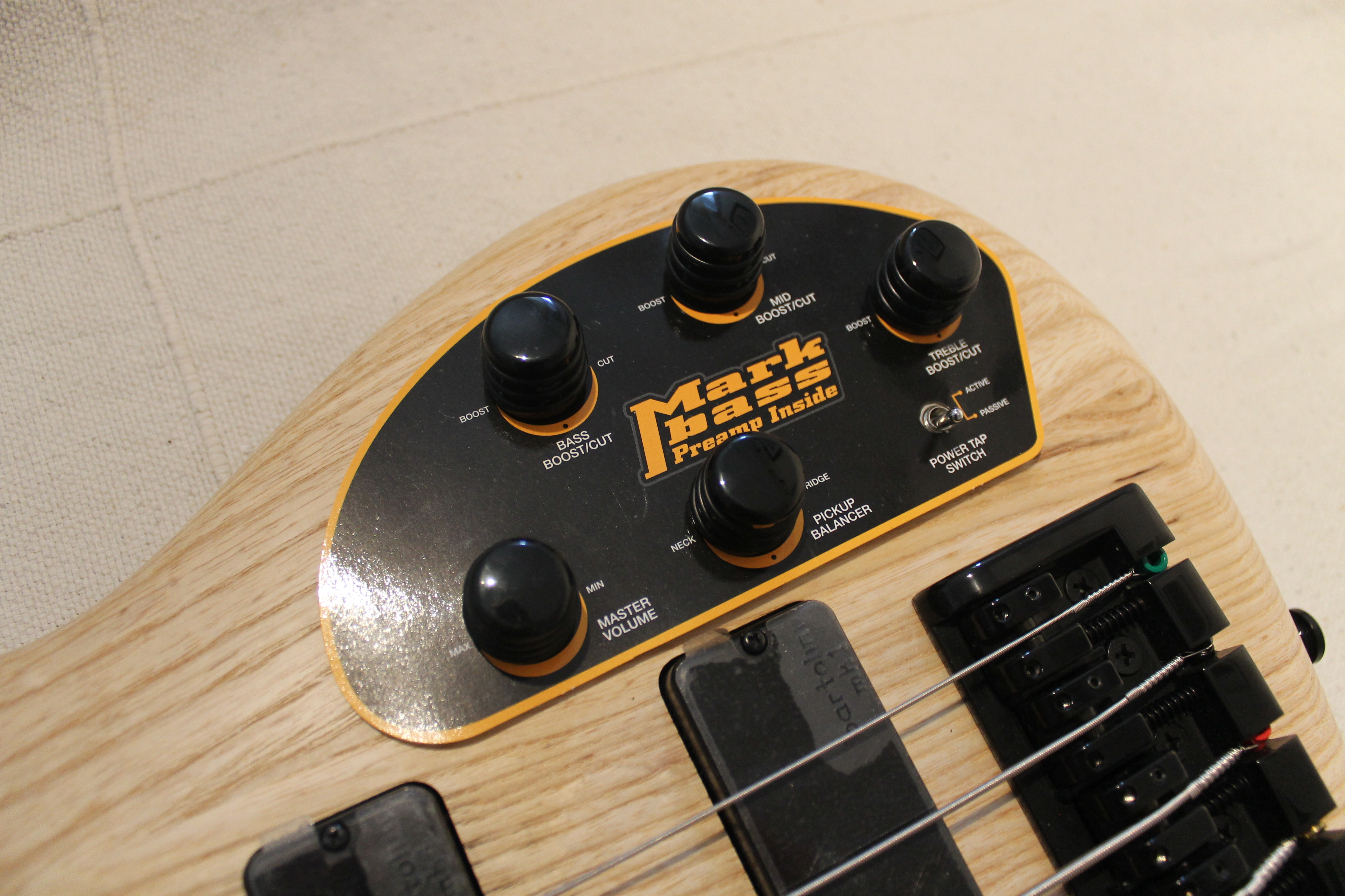 Cort B4 Plus AS : Test Cort Artisan Photo B4 10.JPG