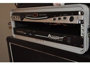 Behringer RackTuner VTR2000