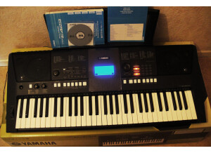 Yamaha PSR-E423 (56715)