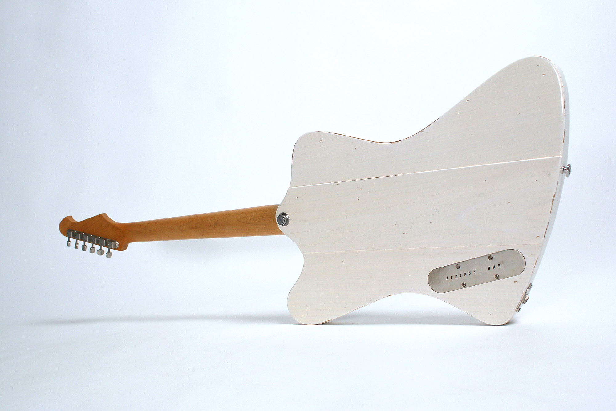 volt reverse 002 03 8379