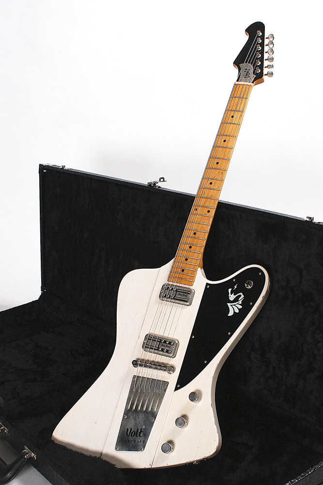 volt reverse 002 05 8706