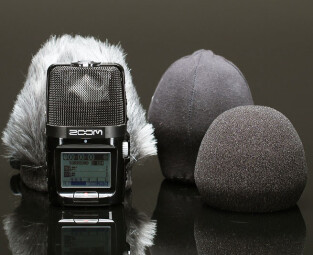 Brahma Microphones Brahma in Zoom : Brahma in Zoom 1 Brahma Microphones Brahma in Zoom : Brahma in Zoom 1