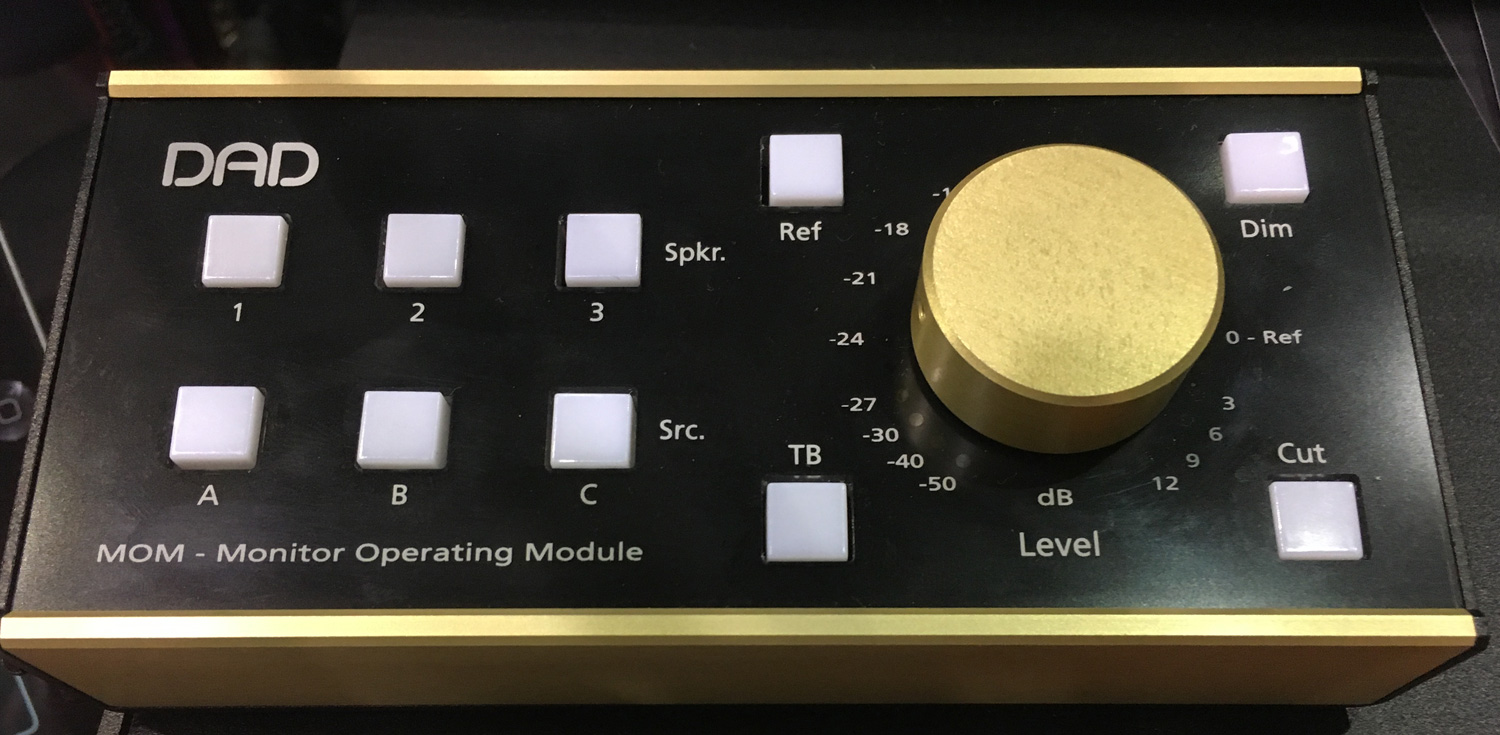 DAD MOM : DAD MOM @ AES 2016