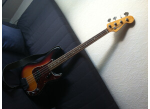 Fender American Vintage '62 Precision Bass (47383)