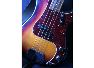 Fender American Vintage '62 Precision Bass (77344)