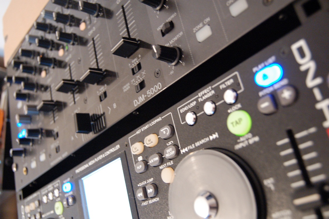 Pioneer DJM-5000