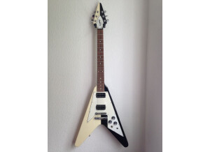 Epiphone '67 "Black & White" Flying V (96664)