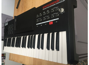 Akai SynthStation49 (54591)
