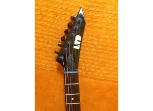 LTD EX-400 - Black Diamond Plate (69490)