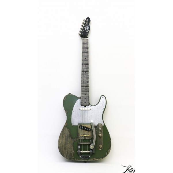 Palir Guitars Titan : titan heavy relic green (1)