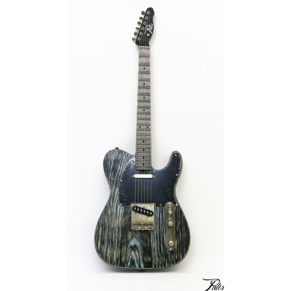 Palir Guitars Titan : titan shipwrecked