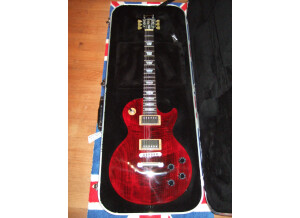Gibson Les Paul Studio - Wine Red w/ Gold Hardware (6999)