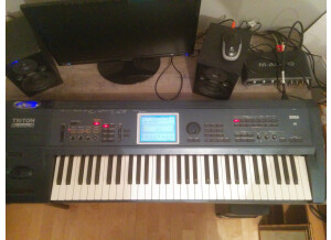 Korg Triton Extreme 61 (39749)