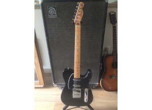 Fender Deluxe Blackout Tele (79718)