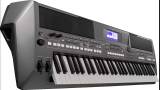Yamaha PSR-S670
