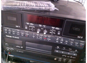 Tascam DA-302 (56580)